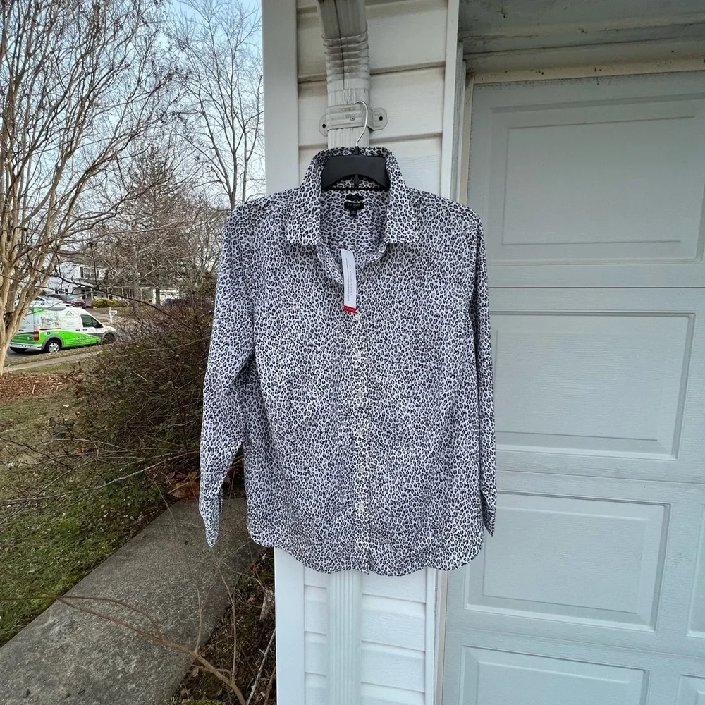 NWT Talbots Fun Gray Black Leopard Wrinkle Resistant Long Sleeve Blouse - Picture 2 of 7